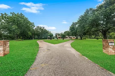 700 Fm 2693 Road W, New Waverly, TX 77358 - Photo 2