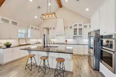921 Azalea Drive, Franklin, TX 77856 - Photo 6