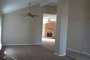 15227 Beechnut St, Houston, TX 77083 - Photo 4