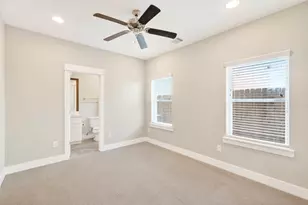 2014 St Charles St, Houston, TX 77003 - Photo 12