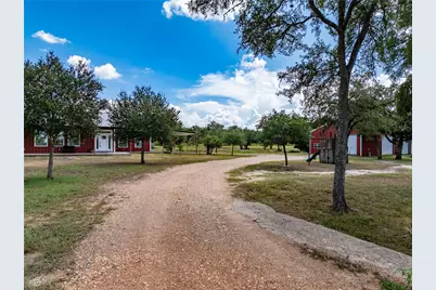 1730 Fm 448, Winchester, TX 78945 - Photo 26