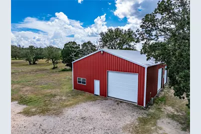 1730 Fm 448, Winchester, TX 78945 - Photo 22