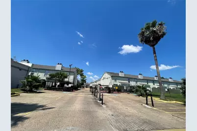 12656 Windsor Village Drive #2656, Houston, TX 77071 - Photo 2