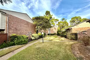 8801 Hammerly Blvd, Houston, TX 77080 - Photo 14