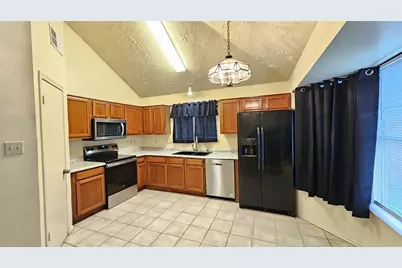 8731 Croteau Drive, Houston, TX 77044 - Photo 8