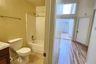 8731 Croteau Dr, Houston, TX 77044 - Photo 20