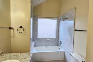 8731 Croteau Dr, Houston, TX 77044 - Photo 16