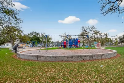 1014 Henke Street, Houston, TX 77020 - Photo 40
