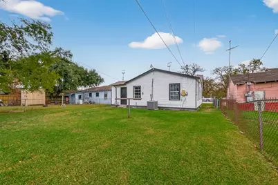 1014 Henke Street, Houston, TX 77020 - Photo 34