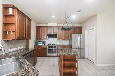 6006 Lamb Creek, Missouri City, TX 77459 - Photo 4