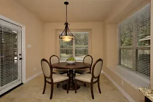 126 Hearthshire Cir, The Woodlands, TX 77354 - Photo 14