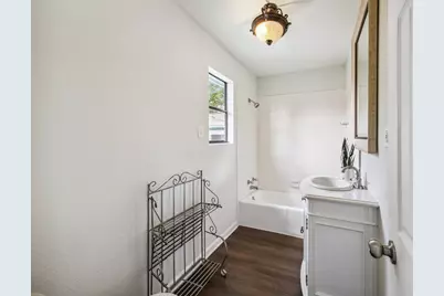 1114 W Cottage Street, Houston, TX 77009 - Photo 38