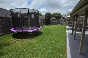 4231 Applerock Dr, Baytown, TX 77521 - Photo 10