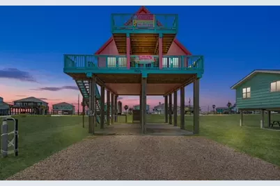 4523 Palm Street, Freeport, TX 77541 - Photo 4