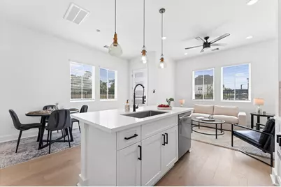 2213 Springwood Vista Lane, Houston, TX 77055 - Photo 2