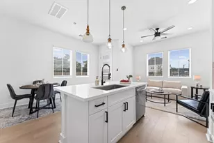 2213 Springwood Vis Ln, Houston, TX 77055 - Photo 2