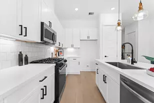 2213 Springwood Vis Ln, Houston, TX 77055 - Photo 14