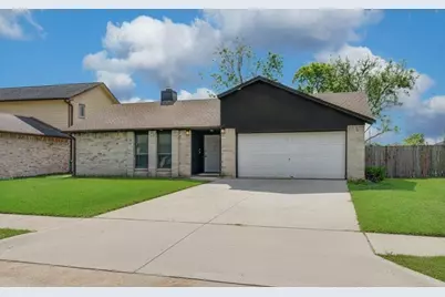 14854 Shottery Drive, Houston, TX 77015 - Photo 2