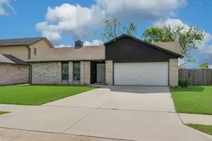 14854 Shottery Dr, Houston, TX 77015 - Photo 2