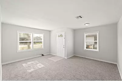 4953 Bataan Road, Houston, TX 77033 - Photo 6