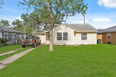 4953 Bataan Road, Houston, TX 77033 - Photo 2