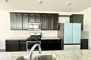 7103 Silver Star Ln, Austin, TX 78744 - Photo 8