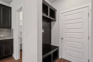 7103 Silver Star Ln, Austin, TX 78744 - Photo 6