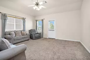 223 Shoreview Dr, Conroe, TX 77303 - Photo 14