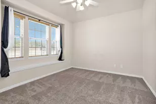 223 Shoreview Dr, Conroe, TX 77303 - Photo 8
