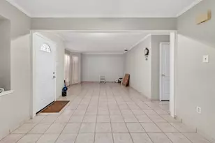 3834 Willow Springs Ln, Houston, TX 77080 - Photo 10