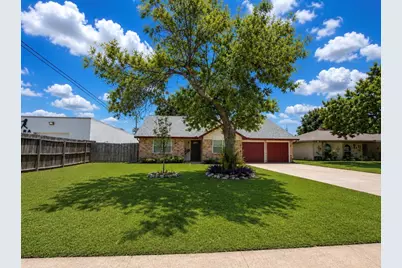 2818 Spa Drive, Deer Park, TX 77536 - Photo 2