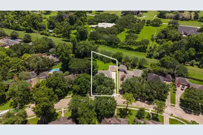 4519 Warwick Drive, Sugar Land, TX 77479 - Photo 6