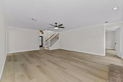4519 Warwick Drive, Sugar Land, TX 77479 - Photo 18