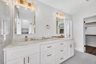 2218 Ashford Hollow Ln, Houston, TX 77077 - Photo 12