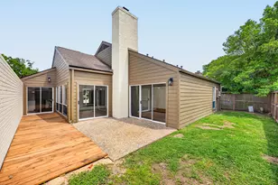 2218 Ashford Hollow Ln, Houston, TX 77077 - Photo 6