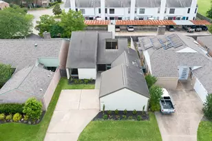 2218 Ashford Hollow Ln, Houston, TX 77077 - Photo 38