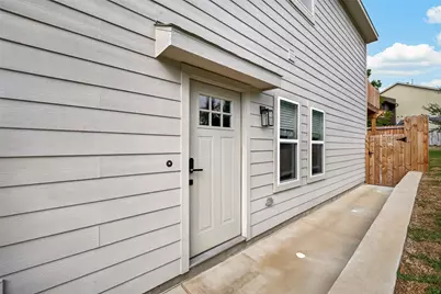 114 Capetown, Conroe, TX 77356 - Photo 4