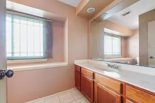 11835 Guadalupe River Dr, Houston, TX 77067 - Photo 14