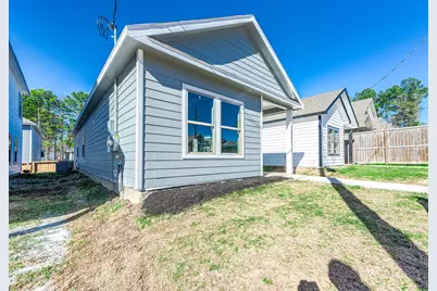 16982 W Hammon, Montgomery, TX 77316 - Photo 2