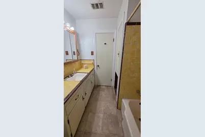 1301 Olive Street, Baytown, TX 77520 - Photo 12
