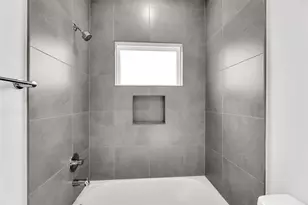 2904 Ruth St, Houston, TX 77004 - Photo 24