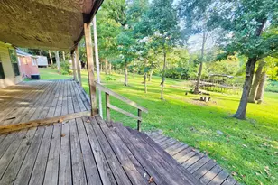 173 W George Jones Rd, Livingston, TX 77351 - Photo 8