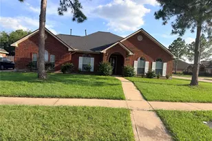 11308 Madison Ct, Pearland, TX 77584 - Photo 2