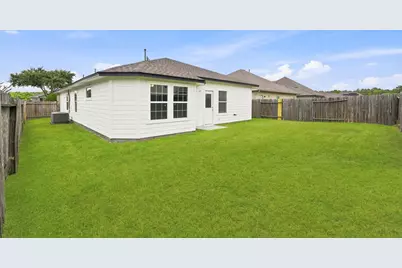 10702 Jordan Heights Drive, Houston, TX 77016 - Photo 18
