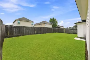 10702 Jordan Heights Dr, Houston, TX 77016 - Photo 18