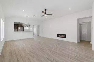 10702 Jordan Heights Dr, Houston, TX 77016 - Photo 8