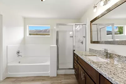10702 Jordan Heights Drive, Houston, TX 77016 - Photo 10
