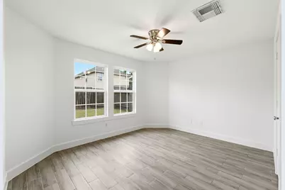 10702 Jordan Heights Drive, Houston, TX 77016 - Photo 10