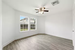 10702 Jordan Heights Dr, Houston, TX 77016 - Photo 10