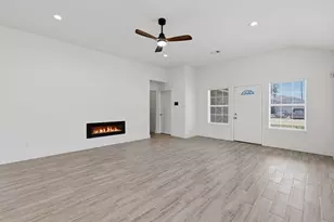 10702 Jordan Heights Dr, Houston, TX 77016 - Photo 6
